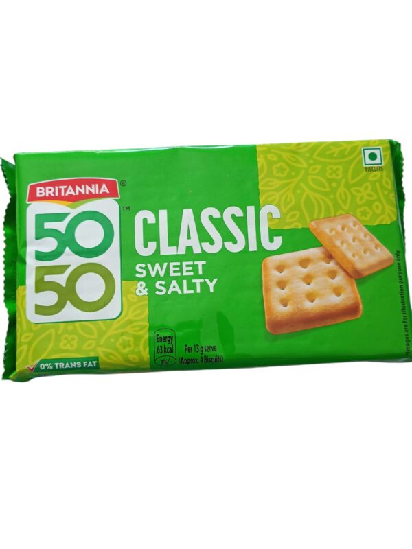 Britannia 50-50 Classic Sweet & Salty Biscuits